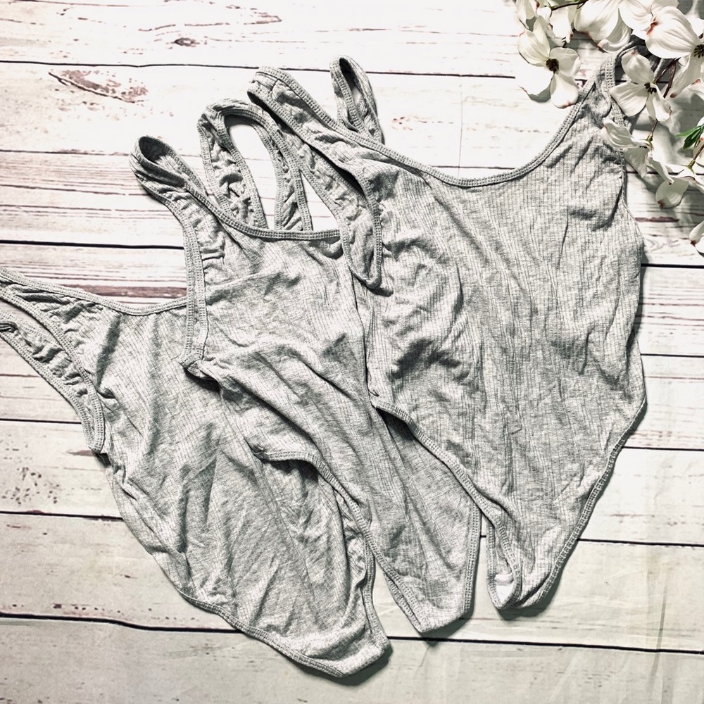 ONE LEFT! Nasty Gal 🌟4 for $20 - Picture 4 of 7